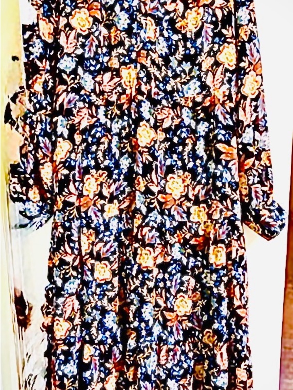 Lucky Brand Black Floral Ruffle-Trim V-Neck Top